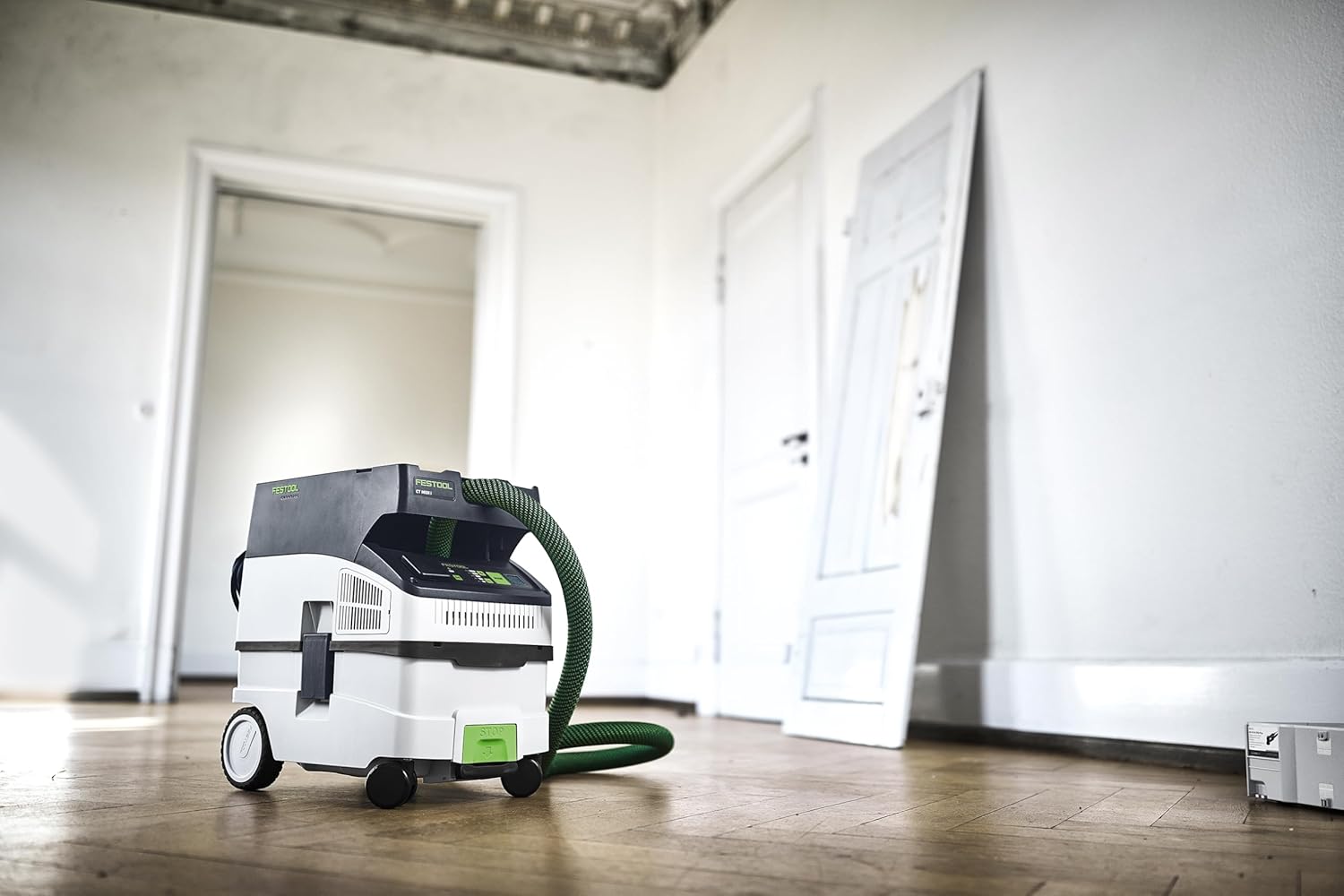Festool CT MIDI I Review: Pros & Cons Worth Buying? 4 Festool CT MIDI I review,Festool CT MIDI I review and rating,is Festool CT MIDI I worth buying,Festool CT MIDI I review pros cons,Festool CT MIDI I honest review,Festool CT MIDI I review verdict performance test results